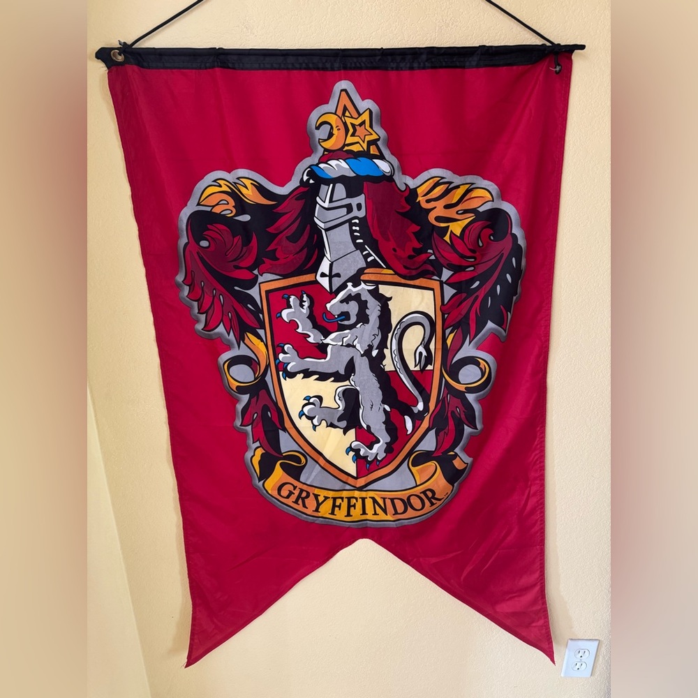 Gryffindor House Crest Large Banner 30"x48" Harry Potter